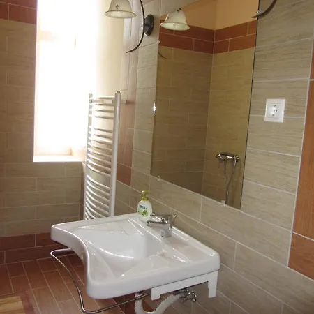 Thermalia Vendeghazak - Tulipan Guest house
